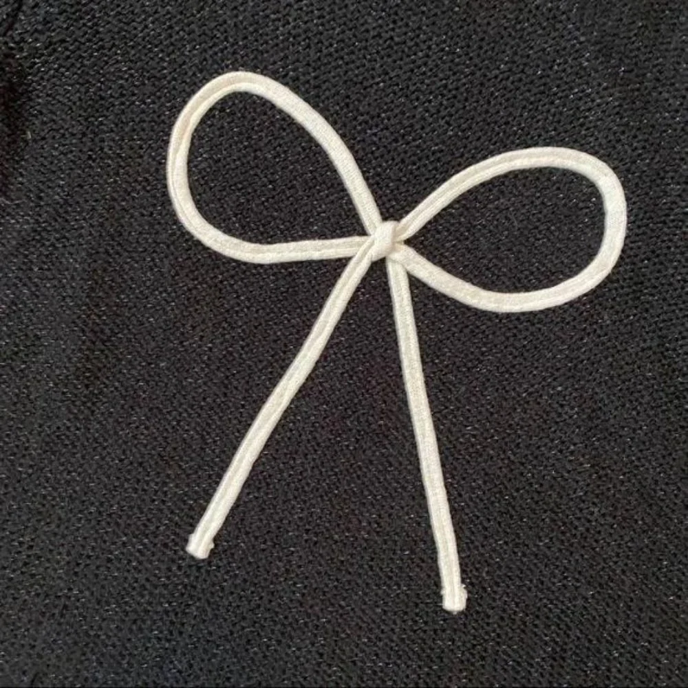 Lauren Conrad Black Sparkle Bow Crew Sweater M - Picture 8 of 13